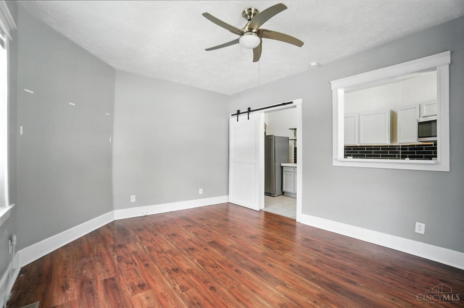 2322 Maplewood Avenue