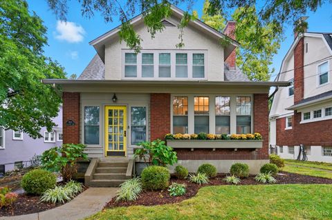 Photo of 5807 Montgomery Road, Cincinnati, OH 45212 (MLS # 1856288)