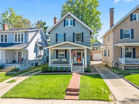 Photo of 2823 Andrew Place, Cincinnati, OH 45209 (MLS # 1876169)