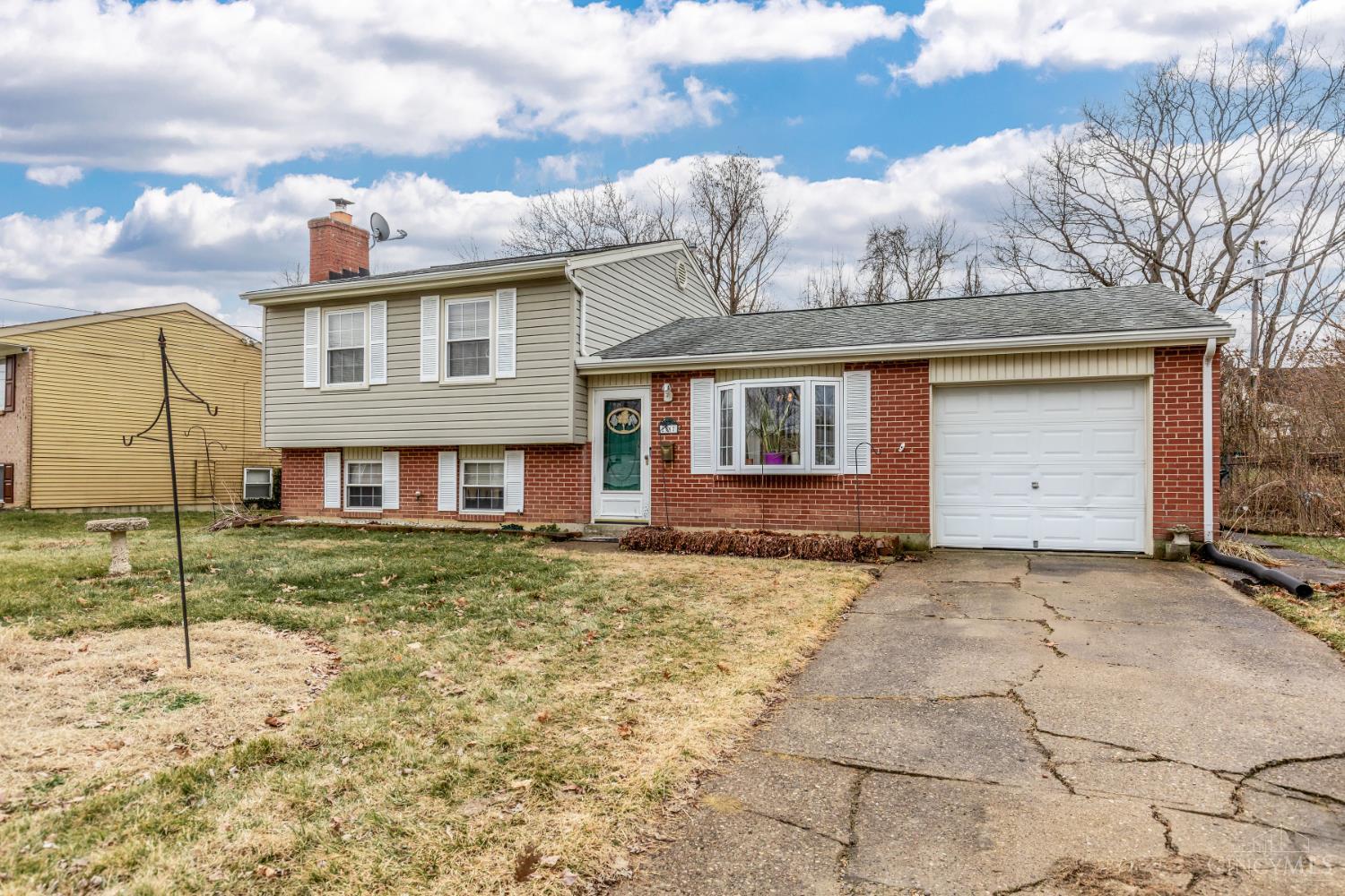 2317 Magdalena Drive