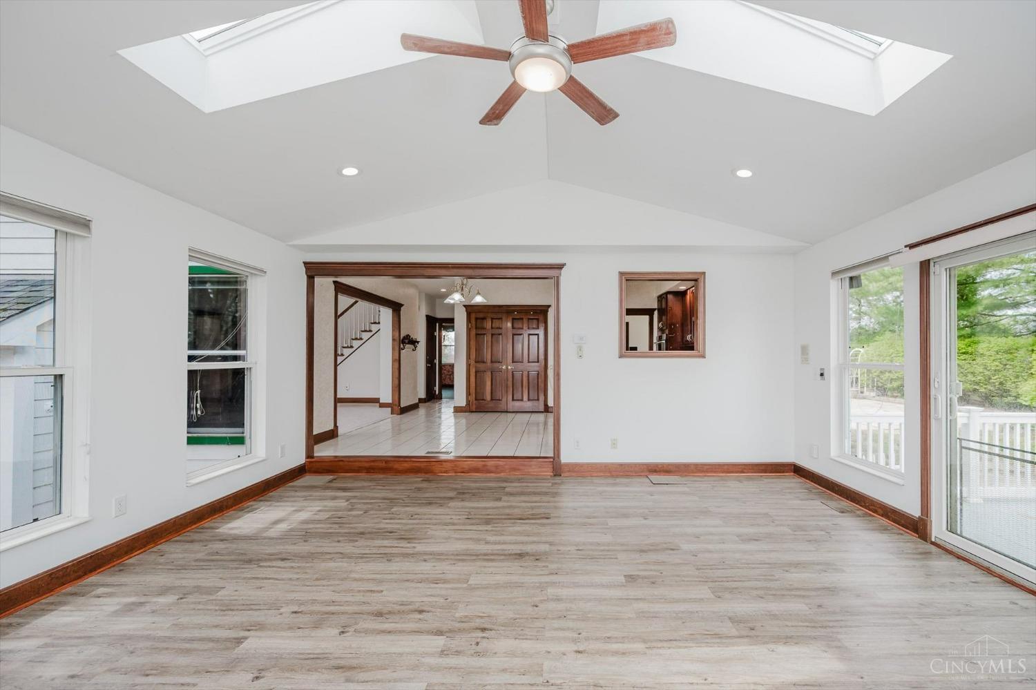 5770 Chapel Heights Lane, Colerain Twp, Ohio image 30