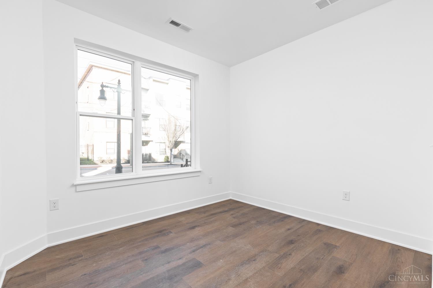 3020 Woodburn Avenue