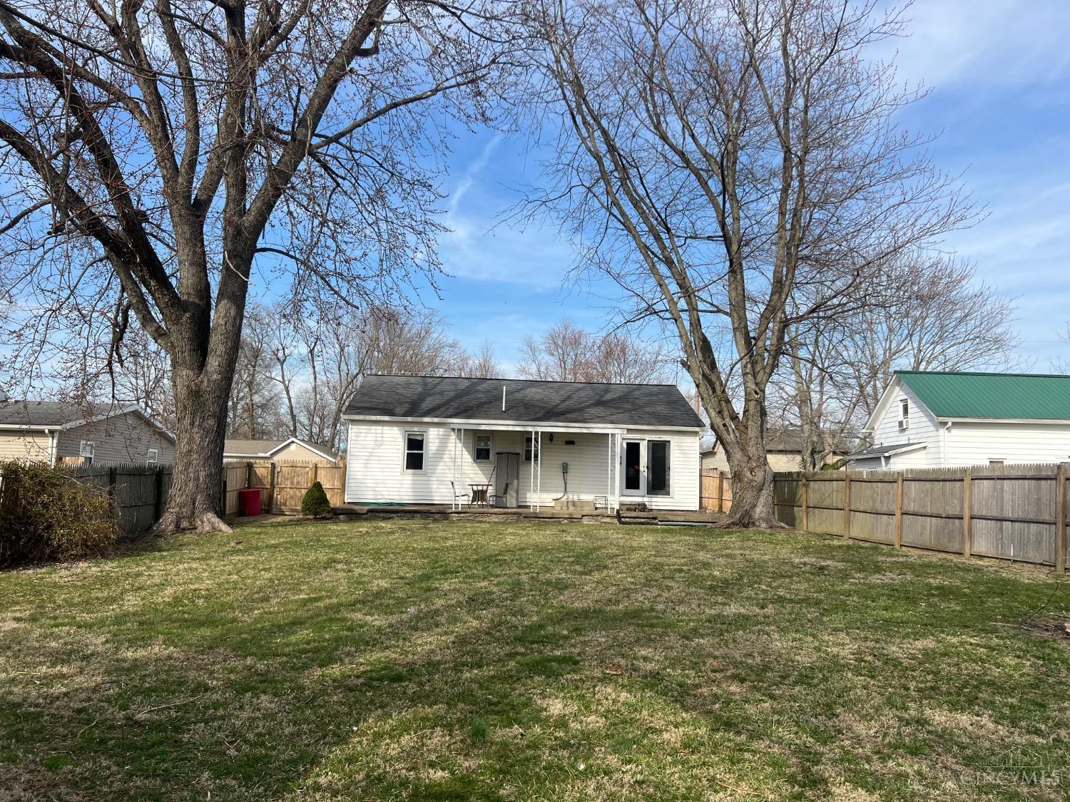 611 Harrison Street, Felicity, Ohio image 17