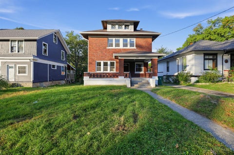 Photo of 2949 Mignon Avenue, Cincinnati, OH 45211 (MLS # 1896297)