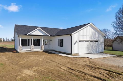 199 Knolls Washington Twp OH 45177