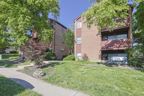 Photo of 4905 Chalet Drive #111, St Bernard, OH 45217 (MLS # 1879057)