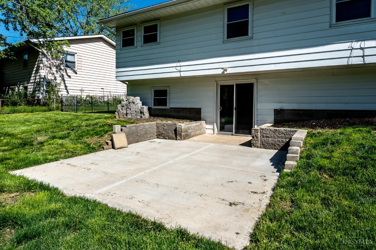 1425 Southwind Drive, Mason, Ohio image 25