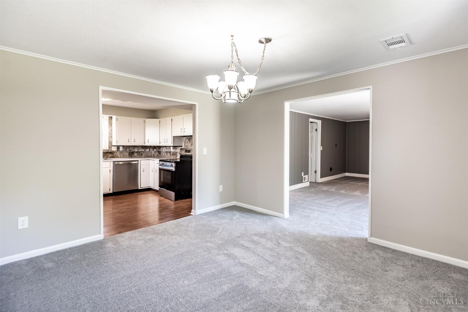 1425 Southwind Drive, Mason, Ohio image 10