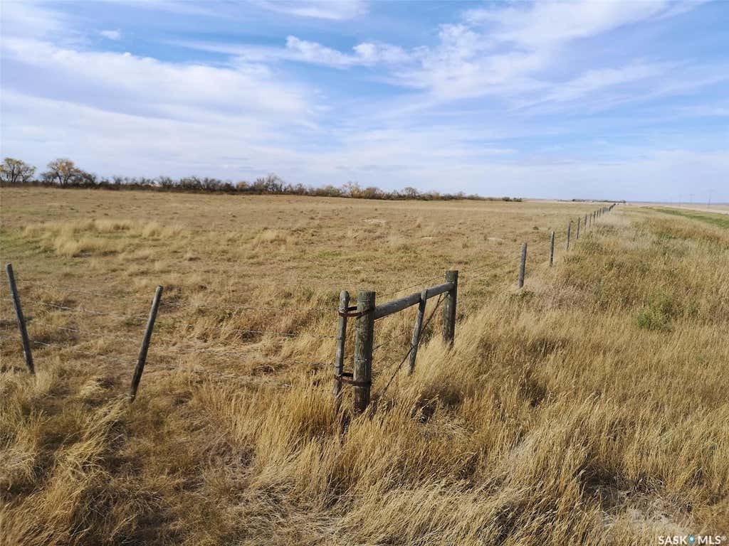 NE 28-05-22 W3 RURAL ADDRESS