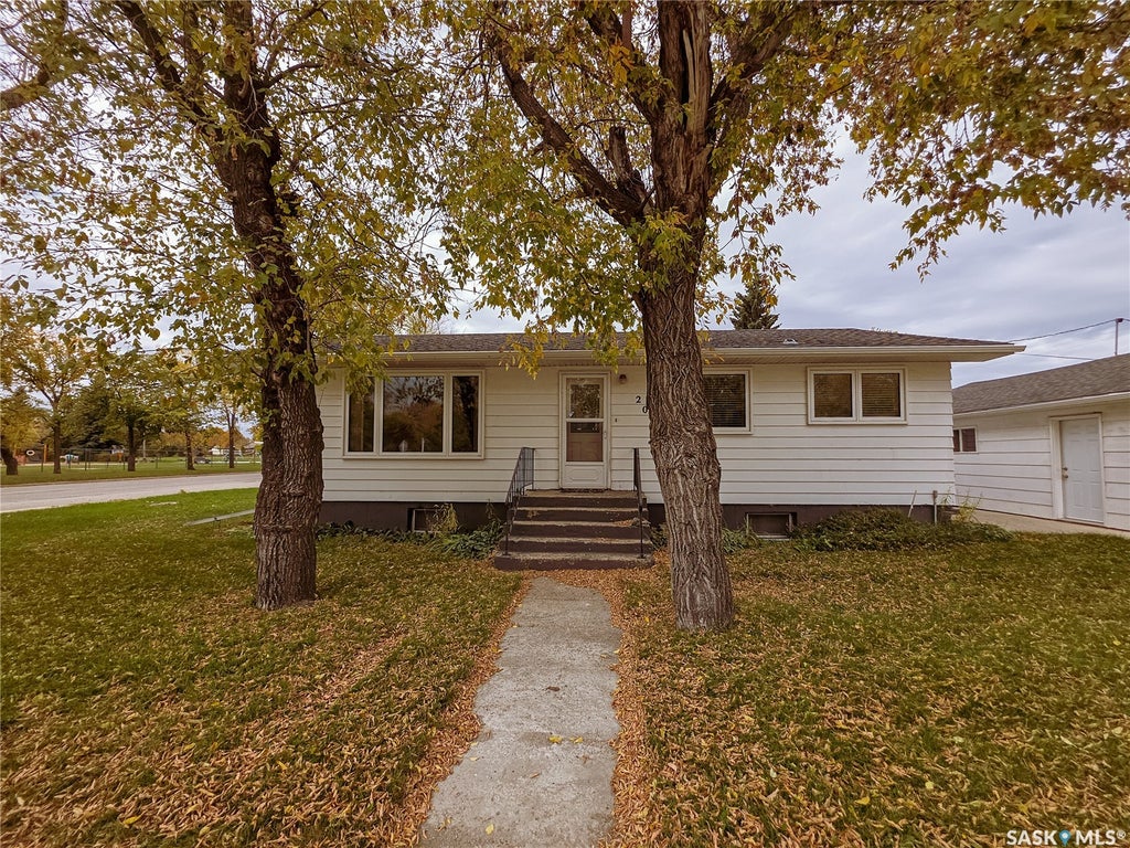 202 7TH AVENUE W, MELVILLE, SK S0A 2P0 - Image 4160656290.jpeg?d=l