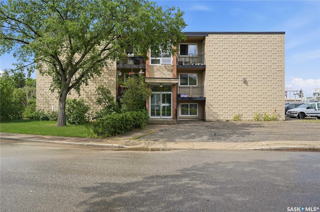 8-2620 5TH AVENUE N, REGINA, SK S4R 5E5 - Image 931472277.jpeg?d=l