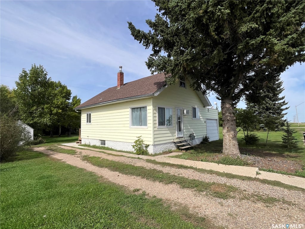 401 RAILWAY AVENUE, TRAMPING LAKE, SK S0K 4H0 - Image 492744311.jpeg?d=l