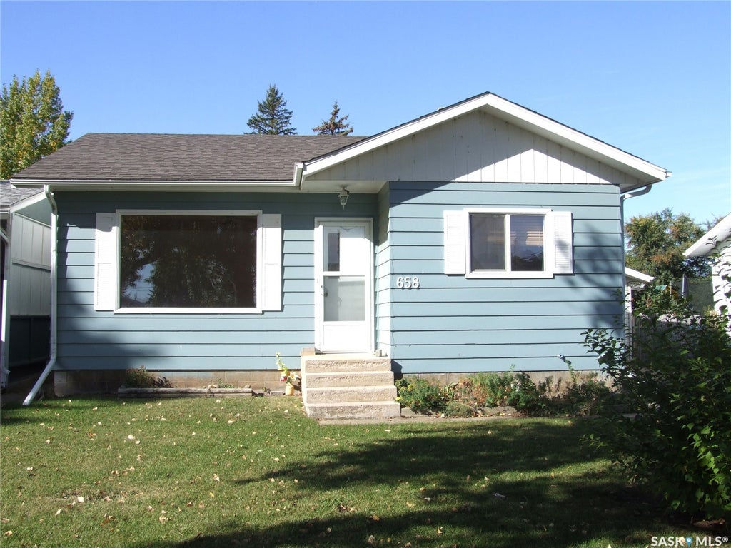 658 MAHARG AVENUE, BURSTALL, SK S0N 0H0 - Image 862527873.jpeg?d=l