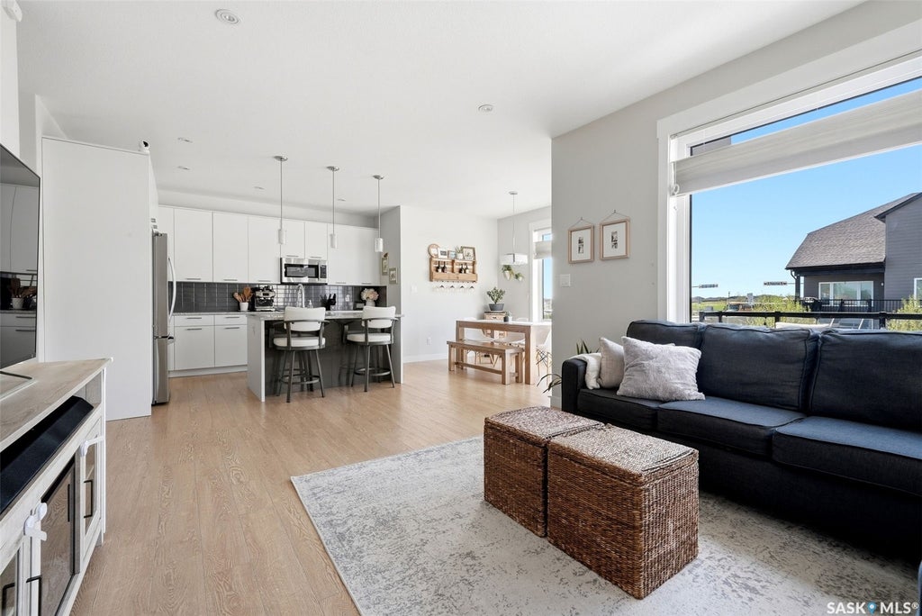 4929 GREEN BROOKS WAY E, REGINA, SK S4V 3K5 - Image 2341760862.jpeg?d=l