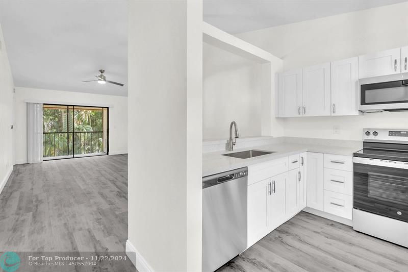 22076 PALMS WAY 205