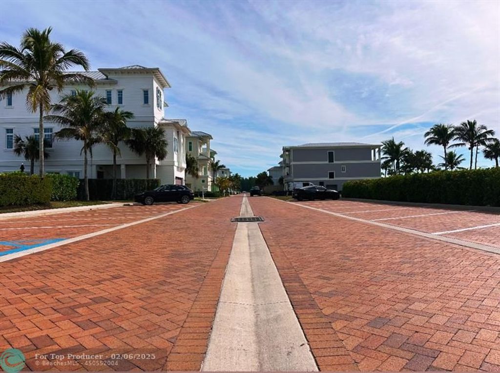 Photo of 4865 Watersong Way, Hutchinson Island, FL 34949 (MLS # F10481093)
