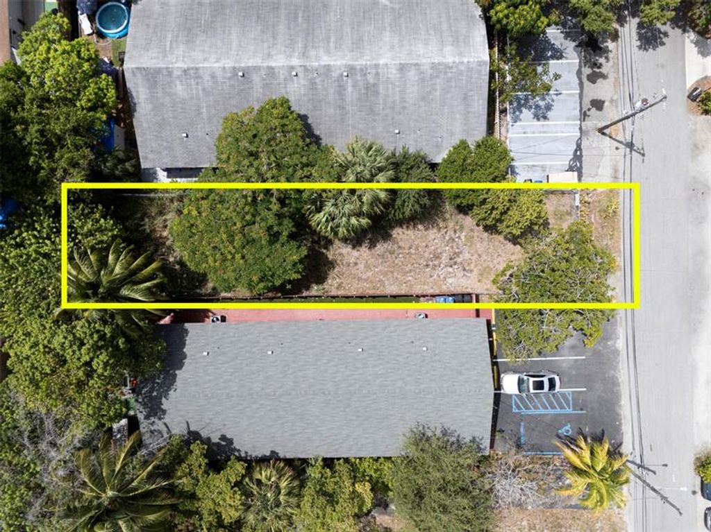 Photo of 1110 NE 5th Ave, Fort Lauderdale, FL 33304 (MLS # F10533708)