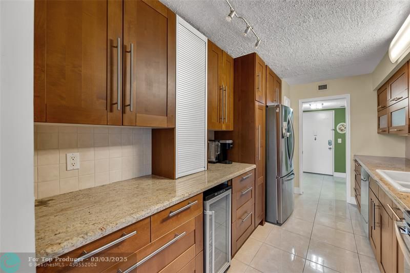 Similar Properties