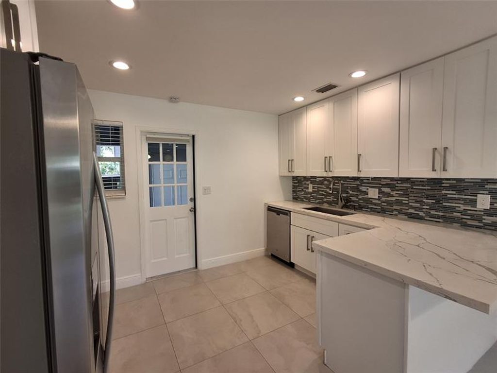 Photo of 2300 NW 3rd Ave #S, Wilton Manors, FL 33311 (MLS # F10533270)