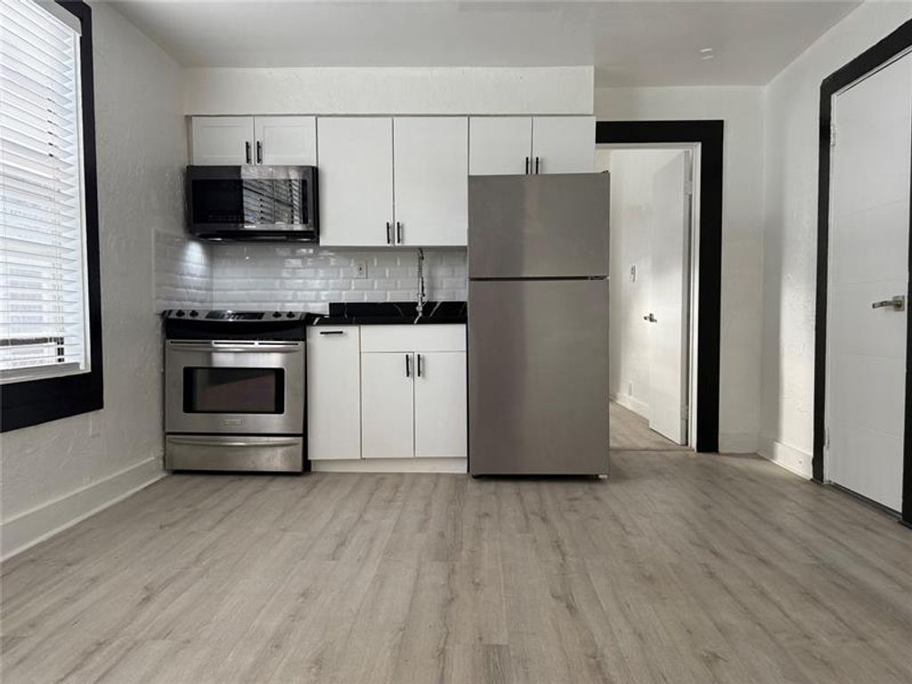Photo of 1947 Madison St #4, Hollywood, FL 33020 (MLS # F10531391)