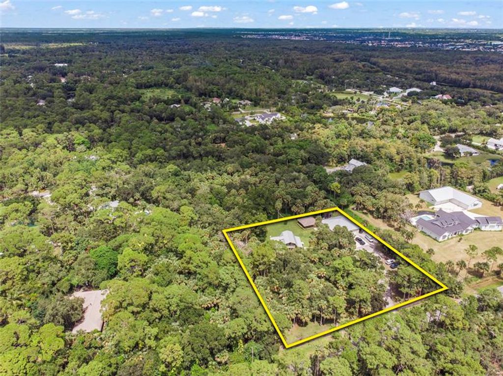 Photo of 9293 Whippoorwill Trail, Jupiter, FL 33478 (MLS # F10531718)