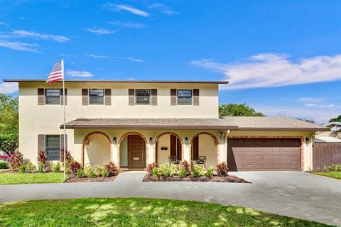 Photo of 441 NW 41st Ave, Coconut Creek, FL 33066 (MLS # F10530309)