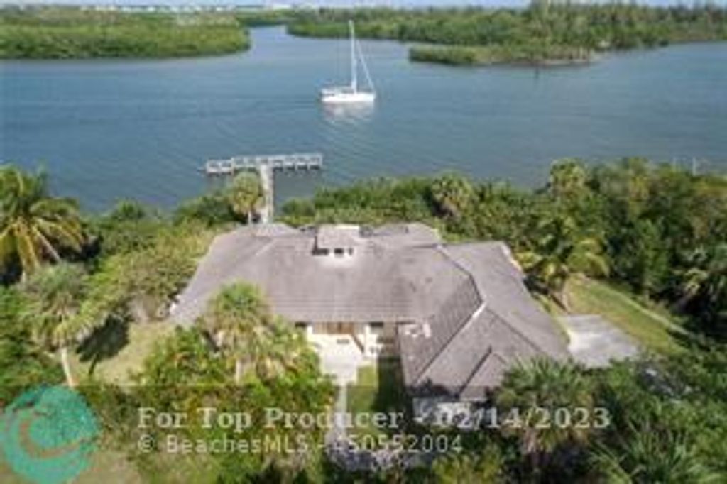 Photo of 4131 SE Peterson Ln, Stuart, FL 34997 (MLS # F10367830)