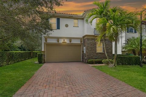 Photo of 5315 Golden Eagle Ter, Davie, FL 33314 (MLS # F10530959)