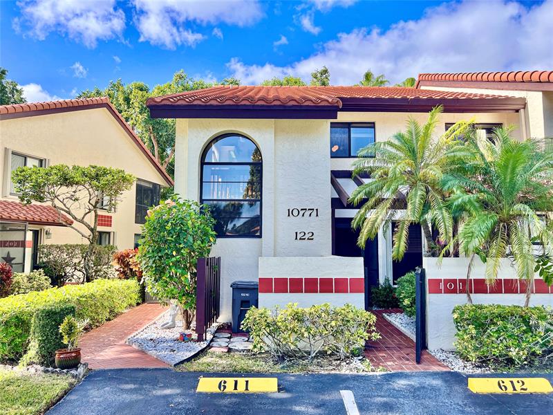 10771 Palm Lake Ave 201
