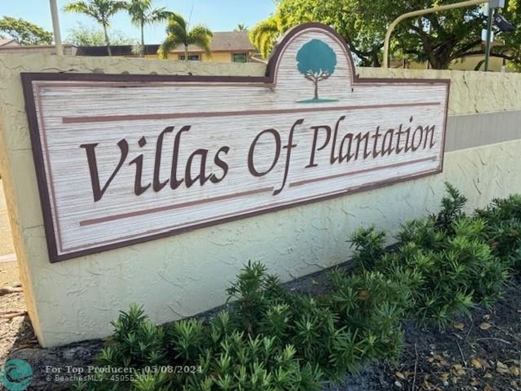 

                                                                             Plantation                                

                                    , FL - $483,000