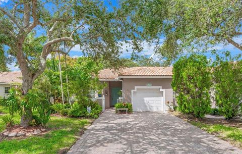 Photo of 2561 E Aragon Blvd #1, Sunrise, FL 33313 (MLS # F10529504)
