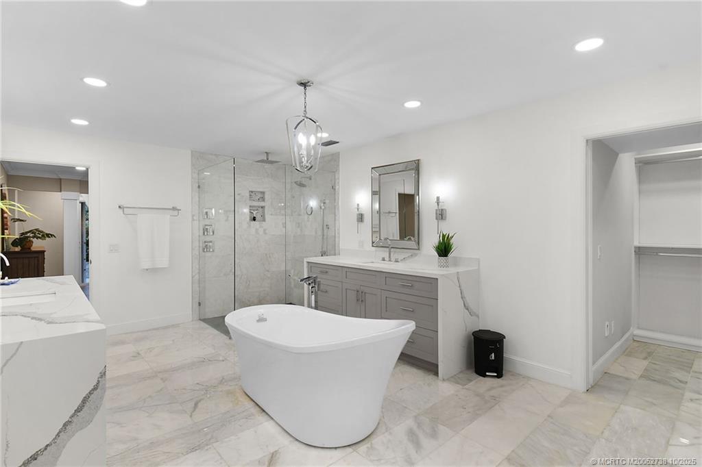 Stuart, Florida, 34996, United States, 3 Bedrooms Bedrooms, ,4 BathroomsBathrooms,Residential,Active,1967484