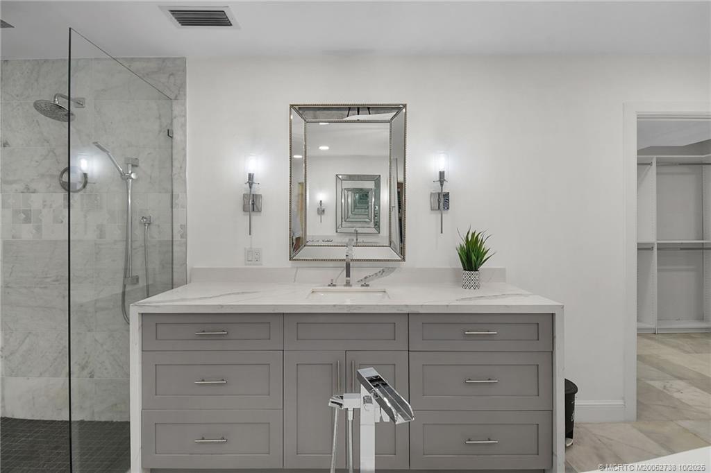 Stuart, Florida, 34996, United States, 3 Bedrooms Bedrooms, ,4 BathroomsBathrooms,Residential,Active,1967484