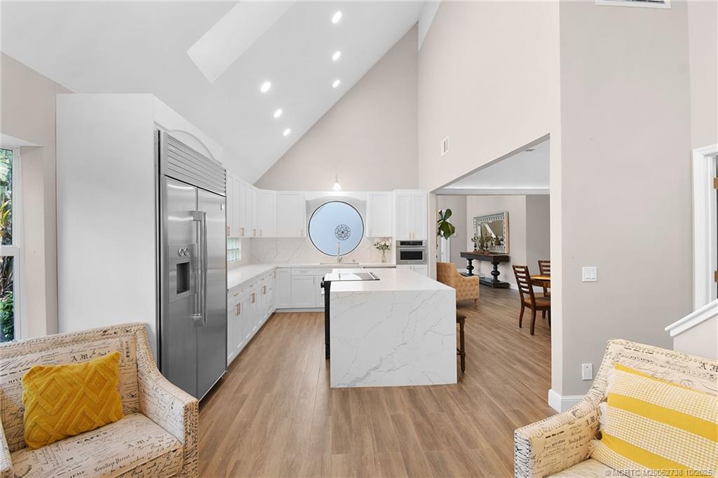 Stuart, Florida, 34996, United States, 3 Bedrooms Bedrooms, ,4 BathroomsBathrooms,Residential,Active,1967484