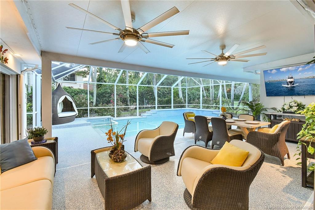 Stuart, Florida, 34996, United States, 3 Bedrooms Bedrooms, ,4 BathroomsBathrooms,Residential,Active,1967484
