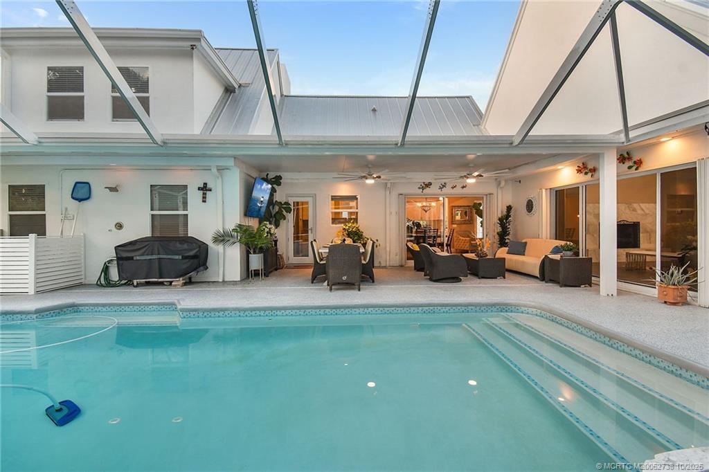 Stuart, Florida, 34996, United States, 3 Bedrooms Bedrooms, ,4 BathroomsBathrooms,Residential,Active,1967484