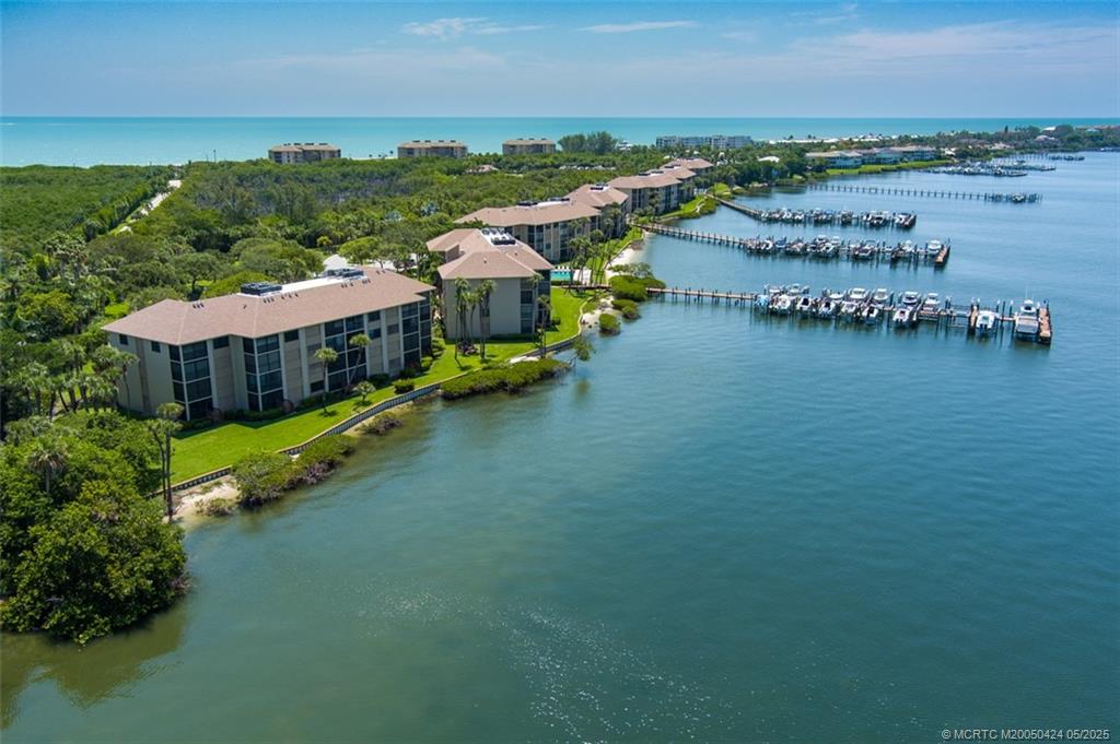 Stuart, Florida 34996, United States, 2 Bedrooms Bedrooms, ,2 BathroomsBathrooms,Residential,Active,121324