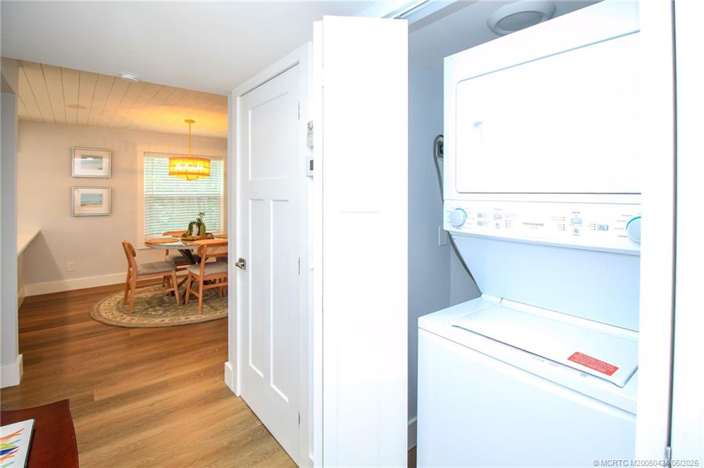 Stuart, Florida 34996, United States, 2 Bedrooms Bedrooms, ,2 BathroomsBathrooms,Residential,Active,121324