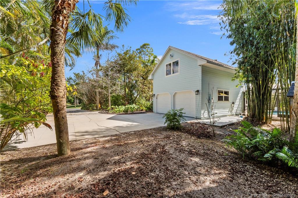 Port Saint Lucie, Florida 34953, United States, 4 Bedrooms Bedrooms, ,3 BathroomsBathrooms,Residential,Pending,77541