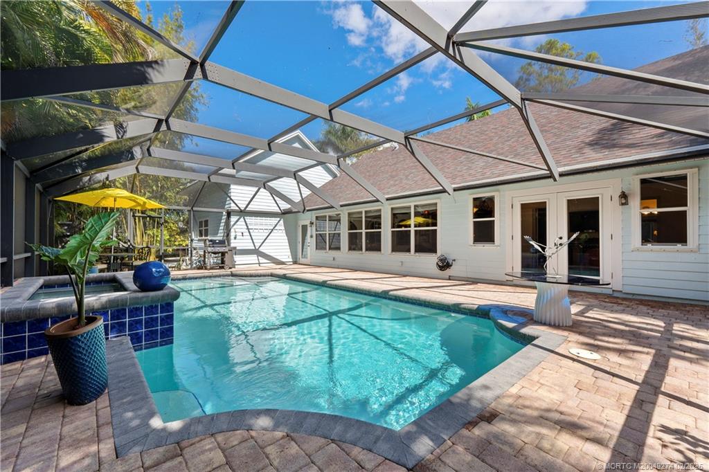 Port Saint Lucie, Florida 34953, United States, 4 Bedrooms Bedrooms, ,3 BathroomsBathrooms,Residential,Pending,77541