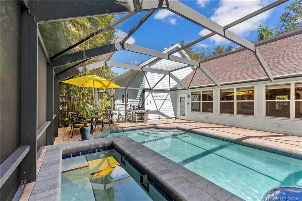 Port Saint Lucie, Florida 34953, United States, 4 Bedrooms Bedrooms, ,3 BathroomsBathrooms,Residential,Pending,77541