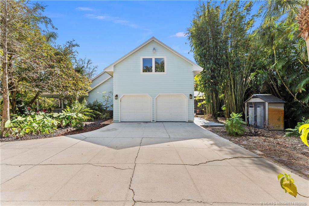 Port Saint Lucie, Florida 34953, United States, 4 Bedrooms Bedrooms, ,3 BathroomsBathrooms,Residential,Pending,77541