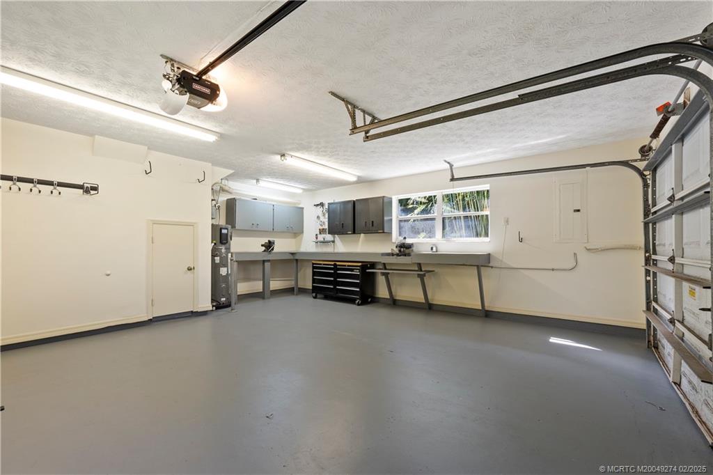 Port Saint Lucie, Florida 34953, United States, 4 Bedrooms Bedrooms, ,3 BathroomsBathrooms,Residential,Pending,77541