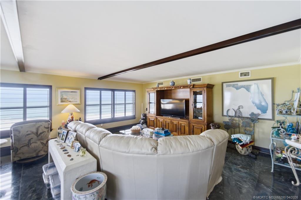 Stuart, Florida, 34996, United States, 2 Bedrooms Bedrooms, ,2 BathroomsBathrooms,Residential,Active,2036624