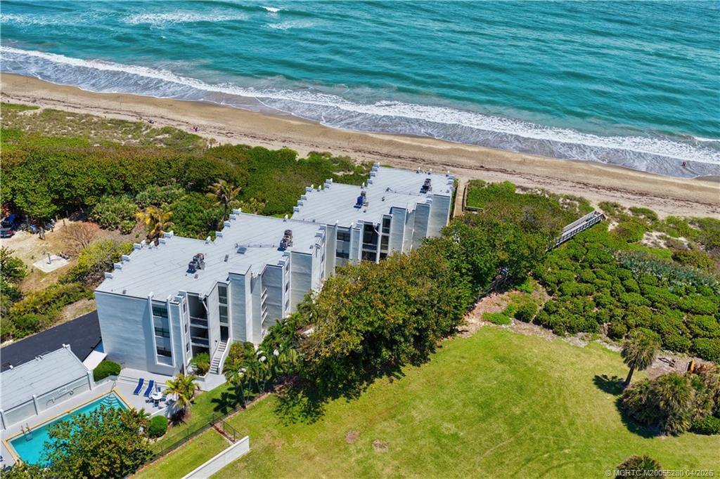 Stuart, Florida, 34996, United States, 2 Bedrooms Bedrooms, ,2 BathroomsBathrooms,Residential,Active,2036624