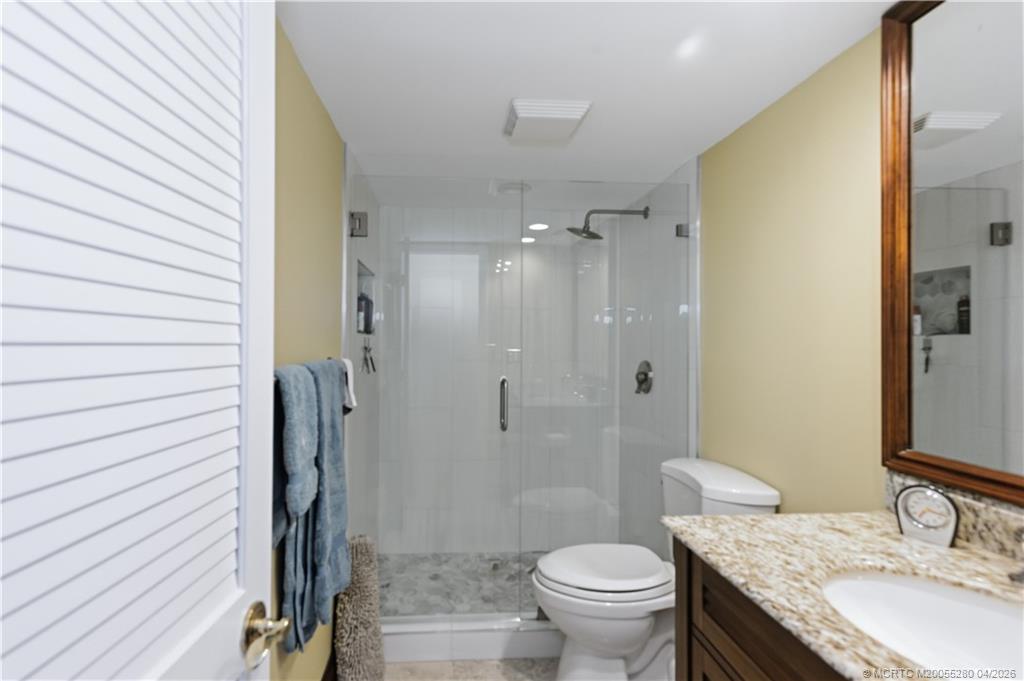 Stuart, Florida, 34996, United States, 2 Bedrooms Bedrooms, ,2 BathroomsBathrooms,Residential,Active,2036624