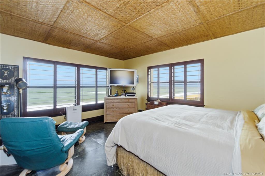 Stuart, Florida, 34996, United States, 2 Bedrooms Bedrooms, ,2 BathroomsBathrooms,Residential,Active,2036624