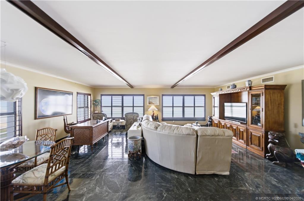 Stuart, Florida, 34996, United States, 2 Bedrooms Bedrooms, ,2 BathroomsBathrooms,Residential,Active,2036624