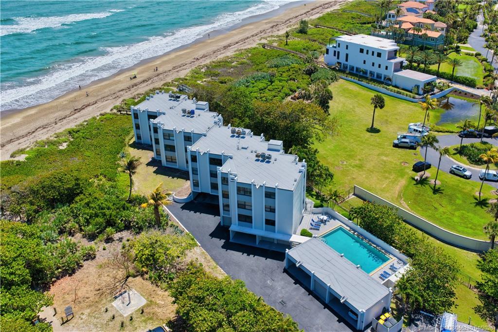 Stuart, Florida, 34996, United States, 2 Bedrooms Bedrooms, ,2 BathroomsBathrooms,Residential,Active,2036624