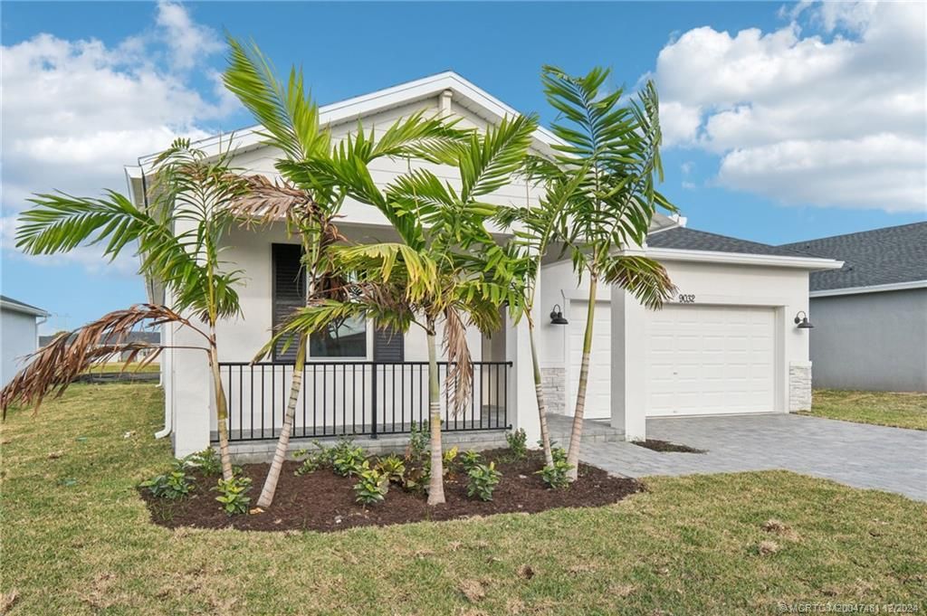 Photo of 9032 Dahlia Circle, Port Saint Lucie, FL 34986 (MLS # M20047481)